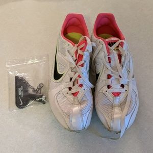 Track shoes